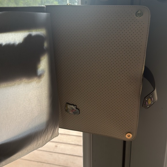 Sleeping beauty Disney loungefly collab, includes a starter sleeping beauty pin! - Picture 2 of 4